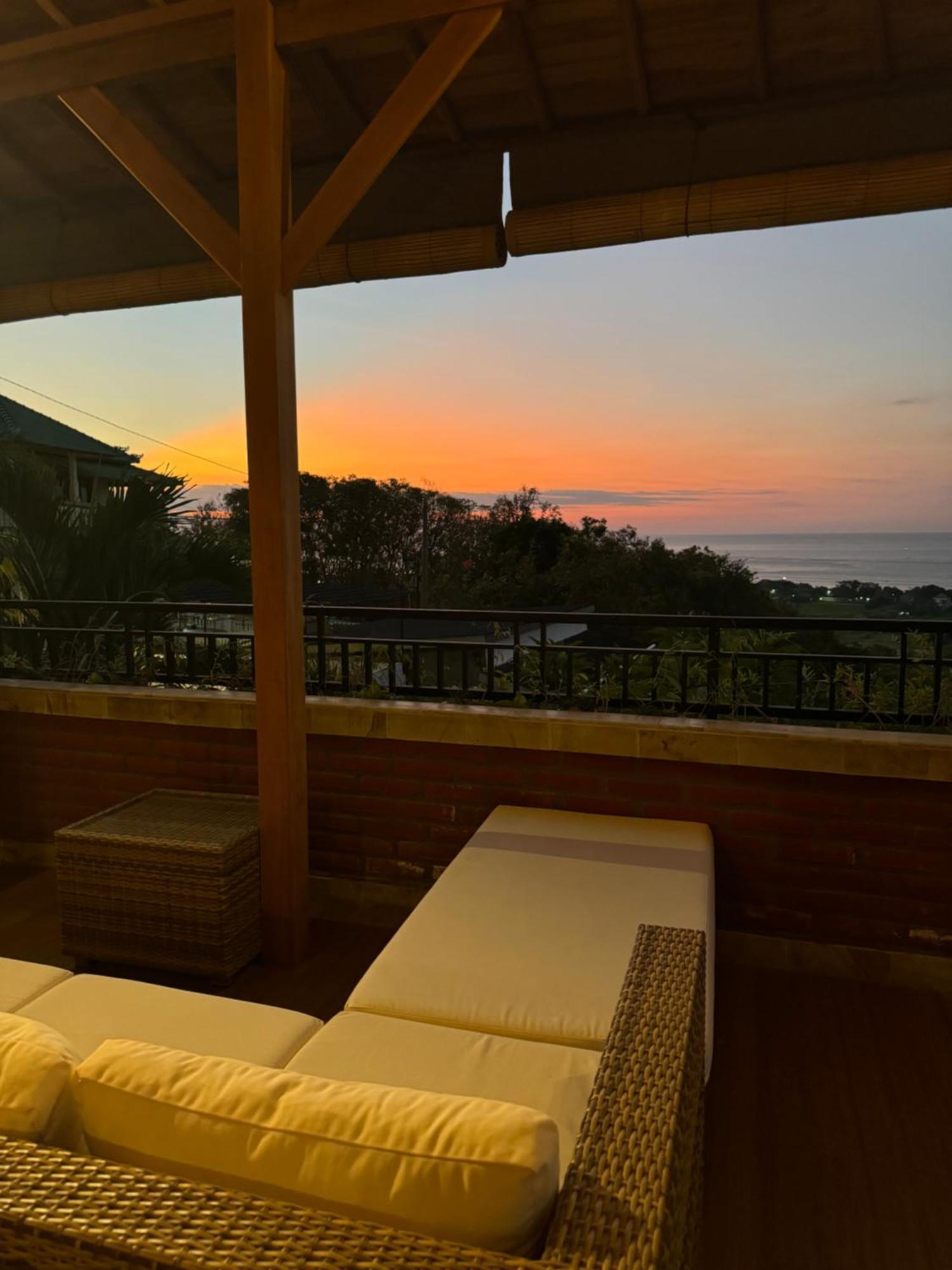 Villa Bukit Sing Sing ซีงาราจา ภายนอก รูปภาพ