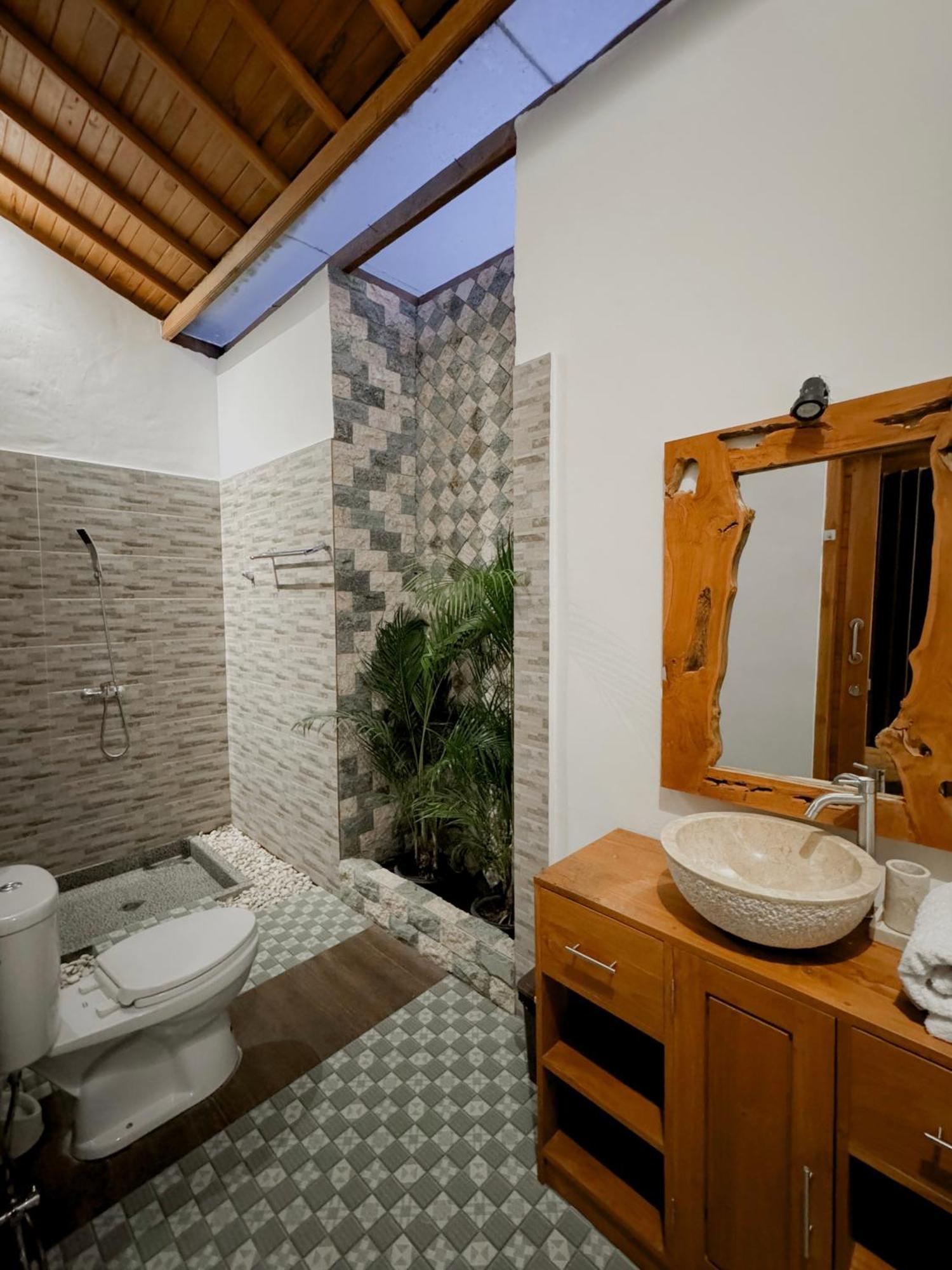 Villa Bukit Sing Sing ซีงาราจา ภายนอก รูปภาพ